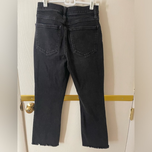 GAP Kick Fit High Rise - Picture 3 of 5